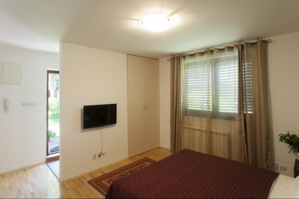 Orient Villa Apartments And Rooms Beograd Rom bilde